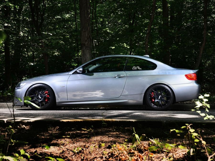  BMW 3-Series Coupe by IND Distribution 2012 года  (фото 4 из 8)